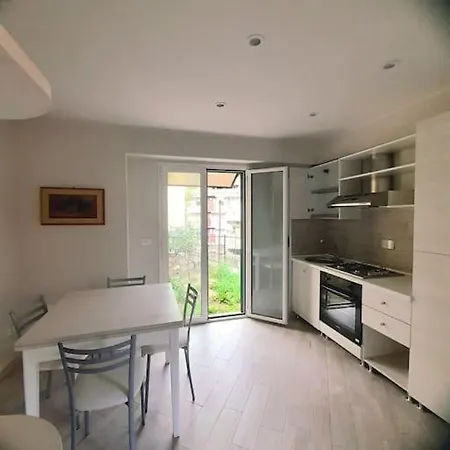 Apartment Profumo Di Mare Alassio